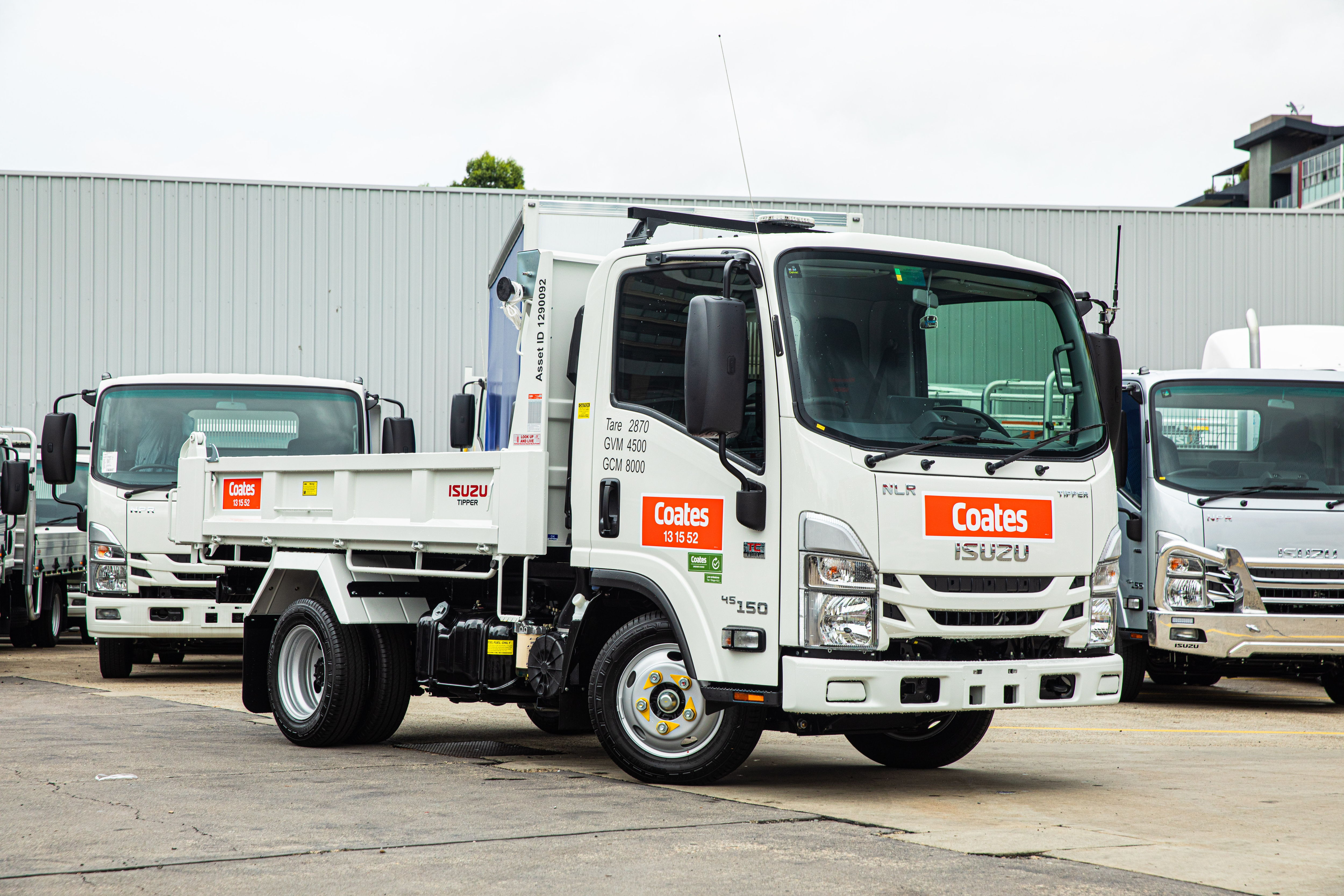 A new Isuzu Tipper truck heading from Suttons Arncliffe to its future home in a Coates Hub