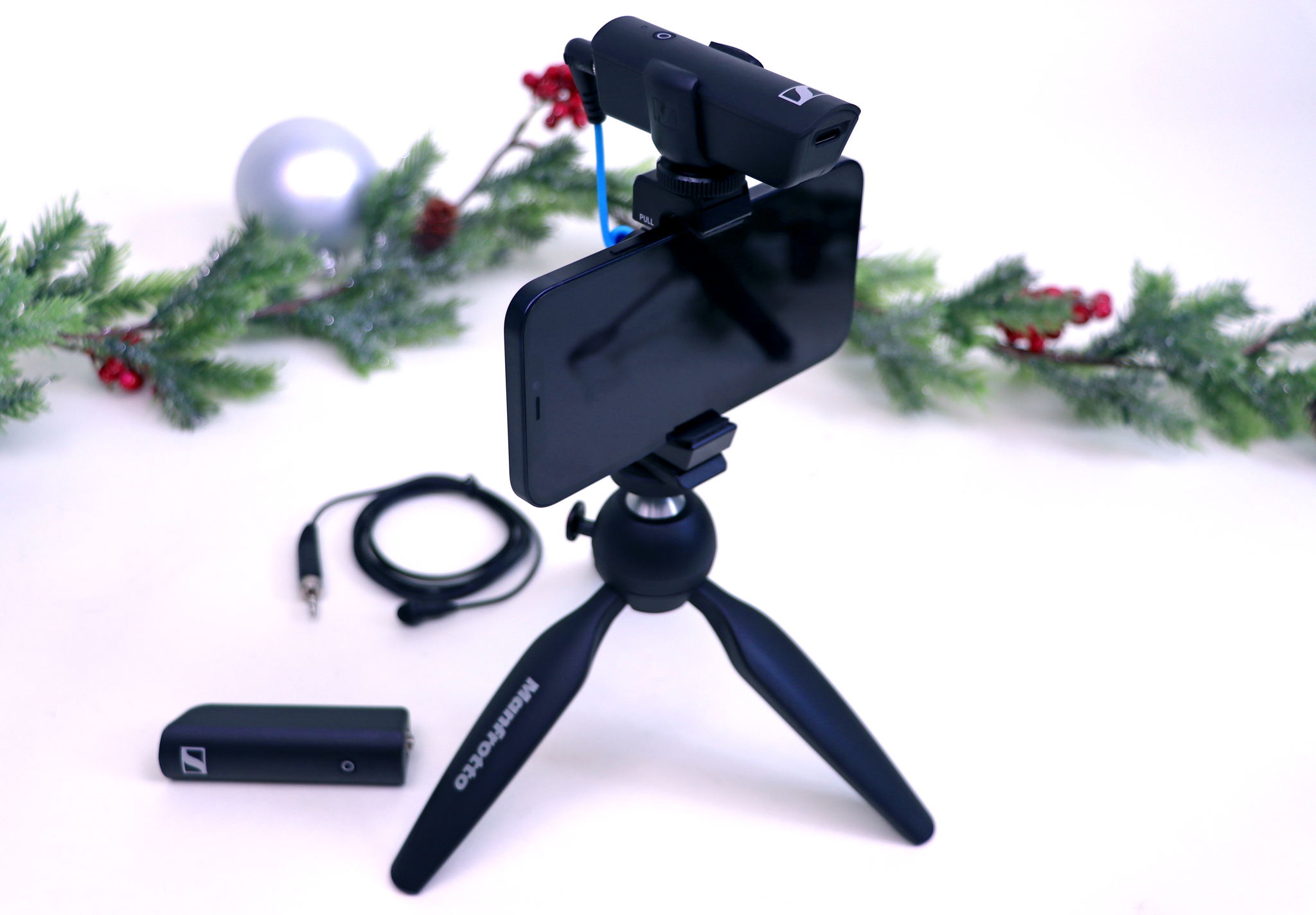 XS Wireless Portable Lav Mobile Kit