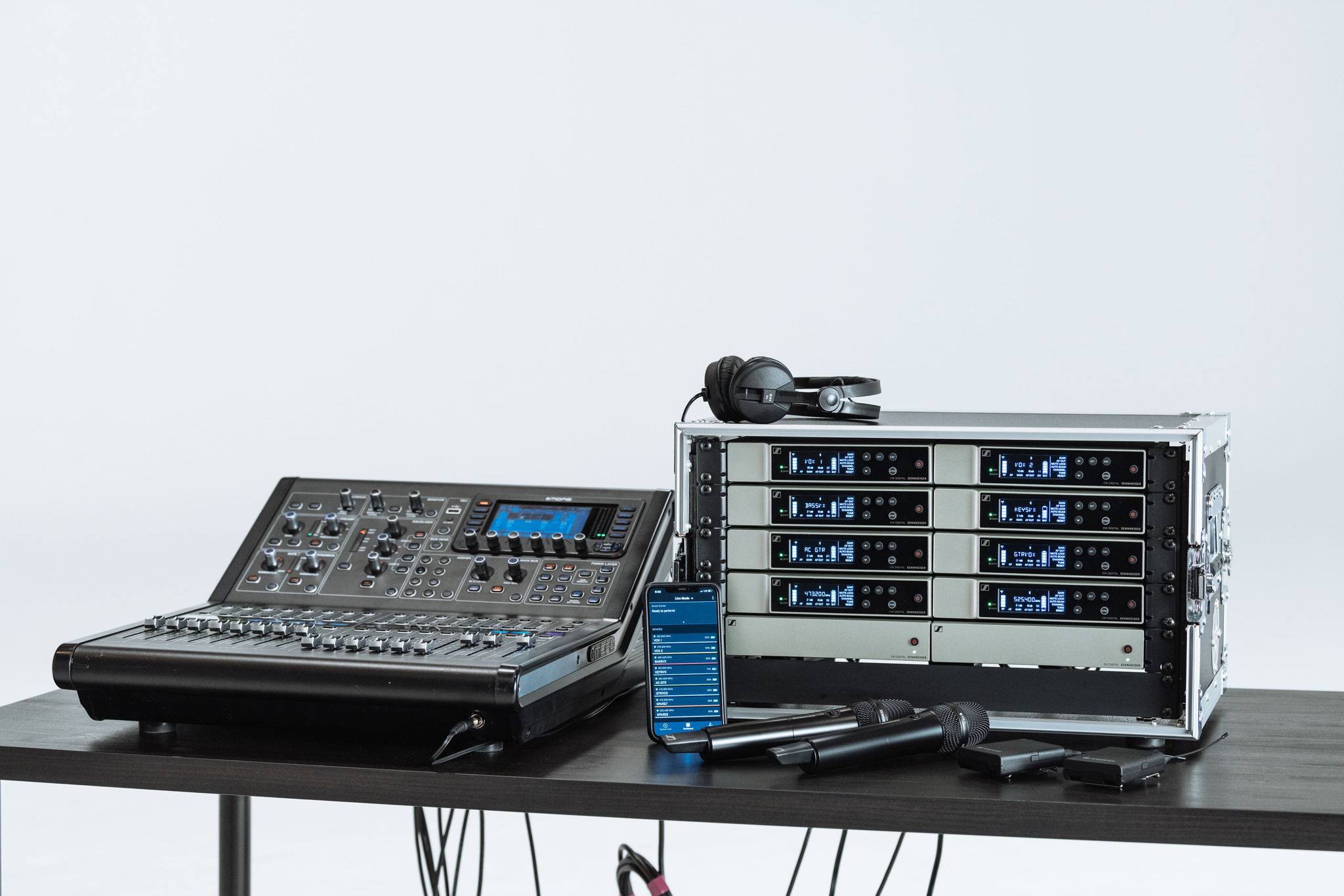Evolution Wireless Digital is an ideal system for corporate and school events Evolution Wireless Digital is an ideal system for corporate and school events