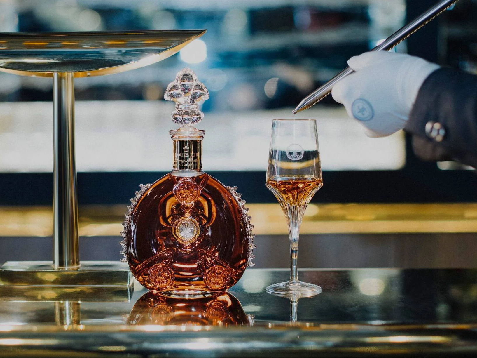 Abraza el otoño con LOUIS XIII: Un brindis por los placeres de la vida