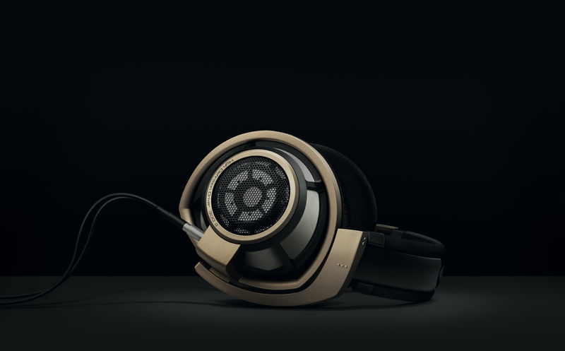 Limited to 750 units, the HD 800 S Anniversary Edition comes with an exclusive matte gold colourway and a laser engraving with the individual serial number on the headband