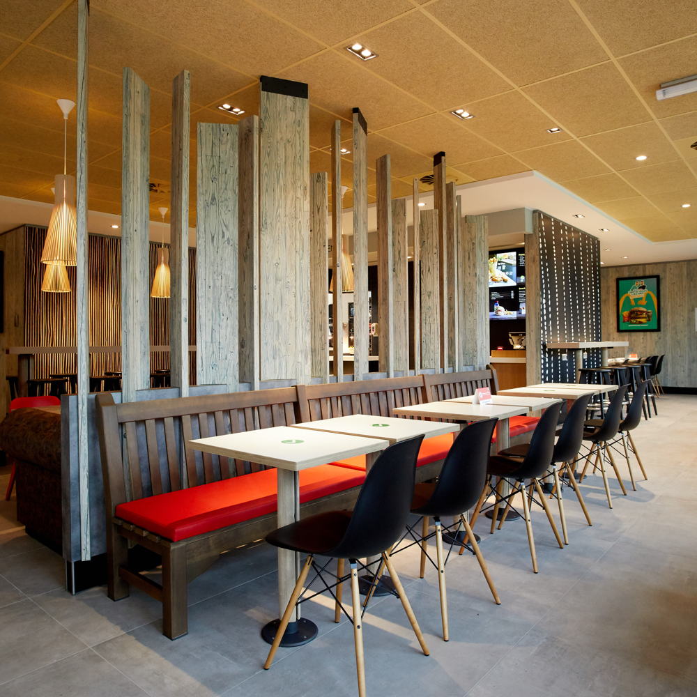 Het nieuwe McDonald's restaurant in Deinze
