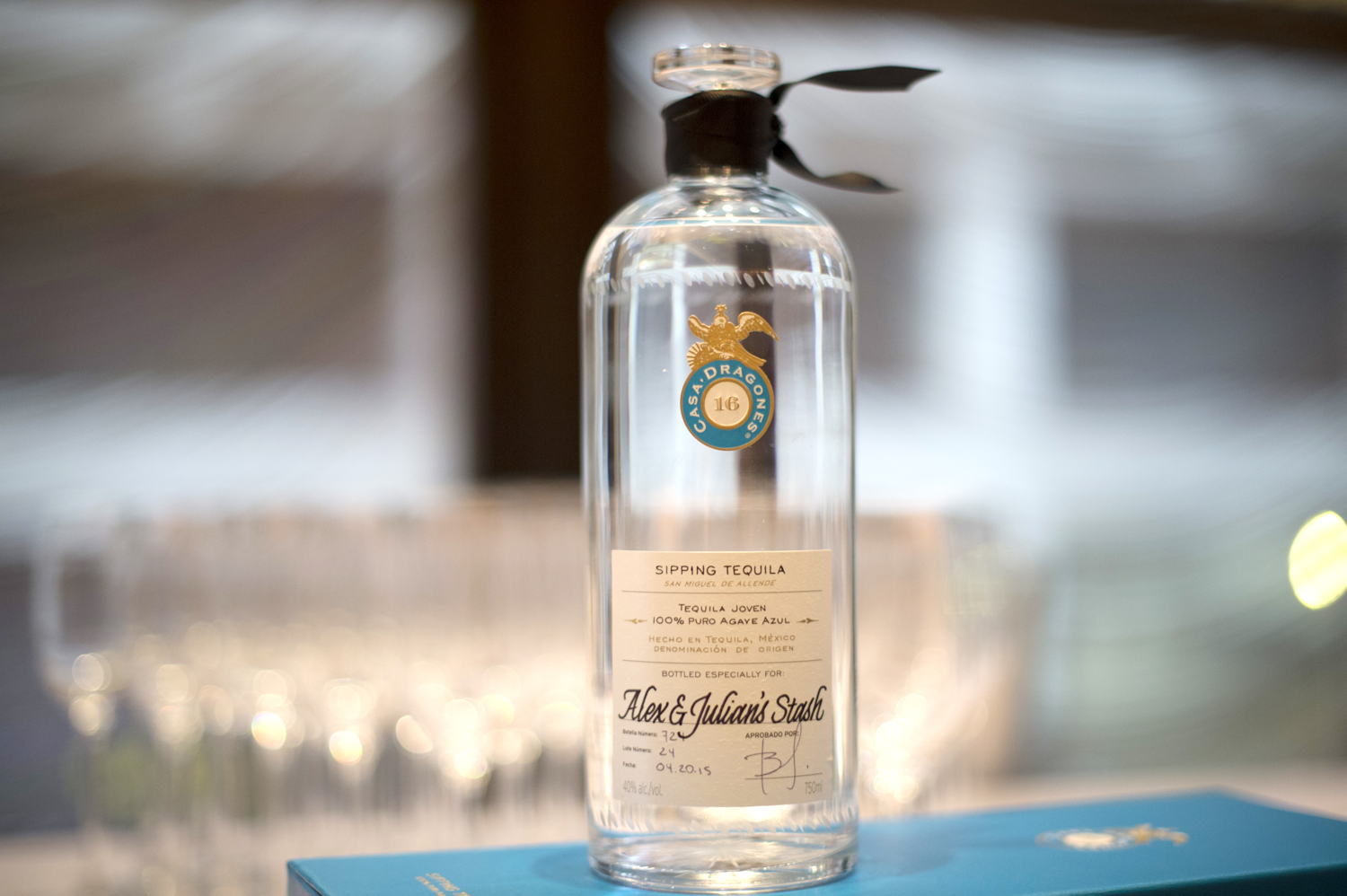Tequila Casa Dragones personalizada "Alex & Julian's Stash"