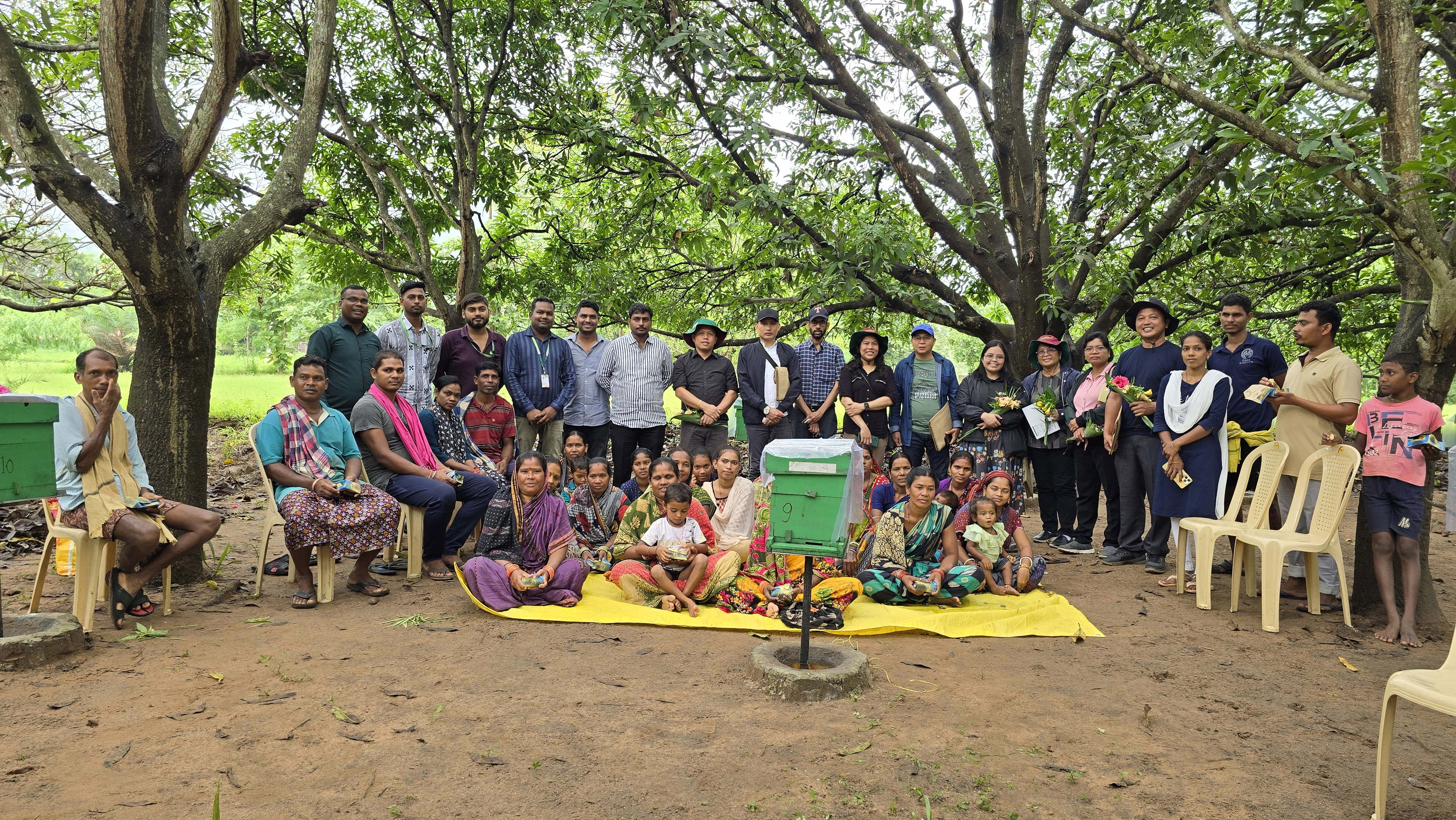 Philippine Agriculture Delegation Visits ICRISAT-led Project Sites in India
