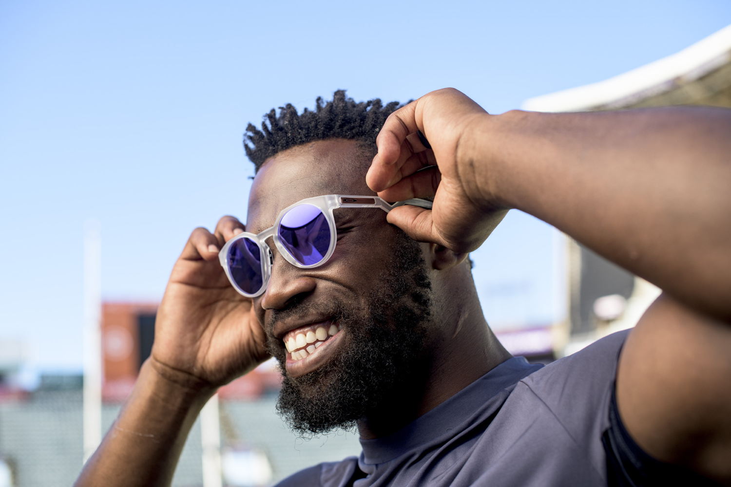 OAKLEY SIYA KOLISI HSTN (2)