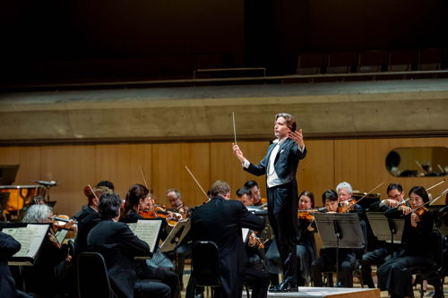 Gustavo Gimeno and the TSO, Photo credit: Gerard Richardson/Toronto Symphony Orchestra, TSO.CA