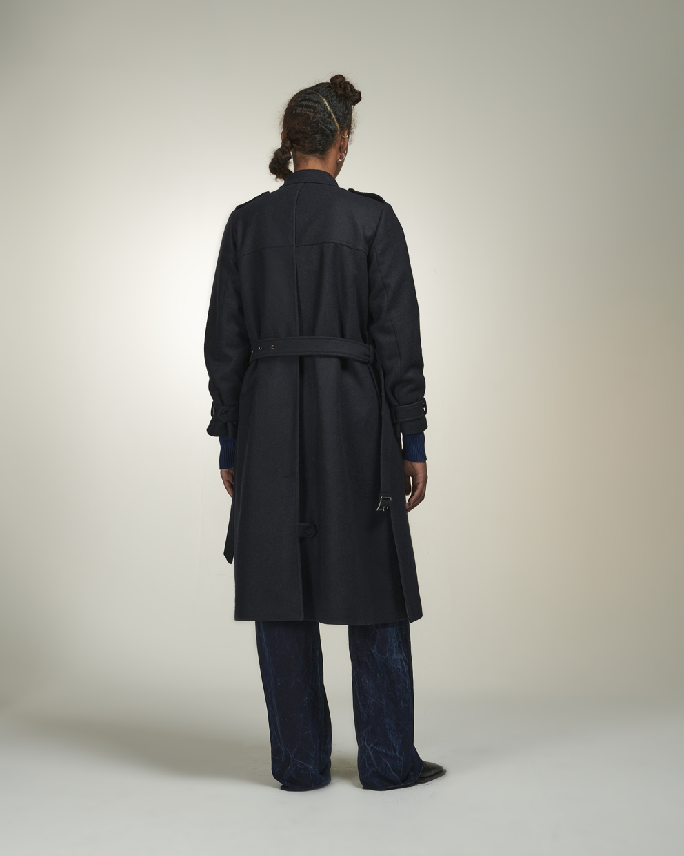 Façon Jacmin_FW21_Manolo-blue-trenchcoat-AW21-collection-women-denim-wardrobe-3_490EUR.jpg
