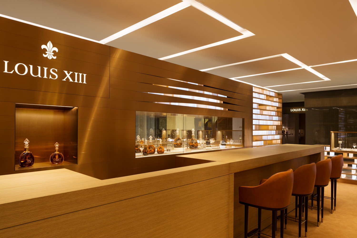 LOUIS XIII Boutique Salon