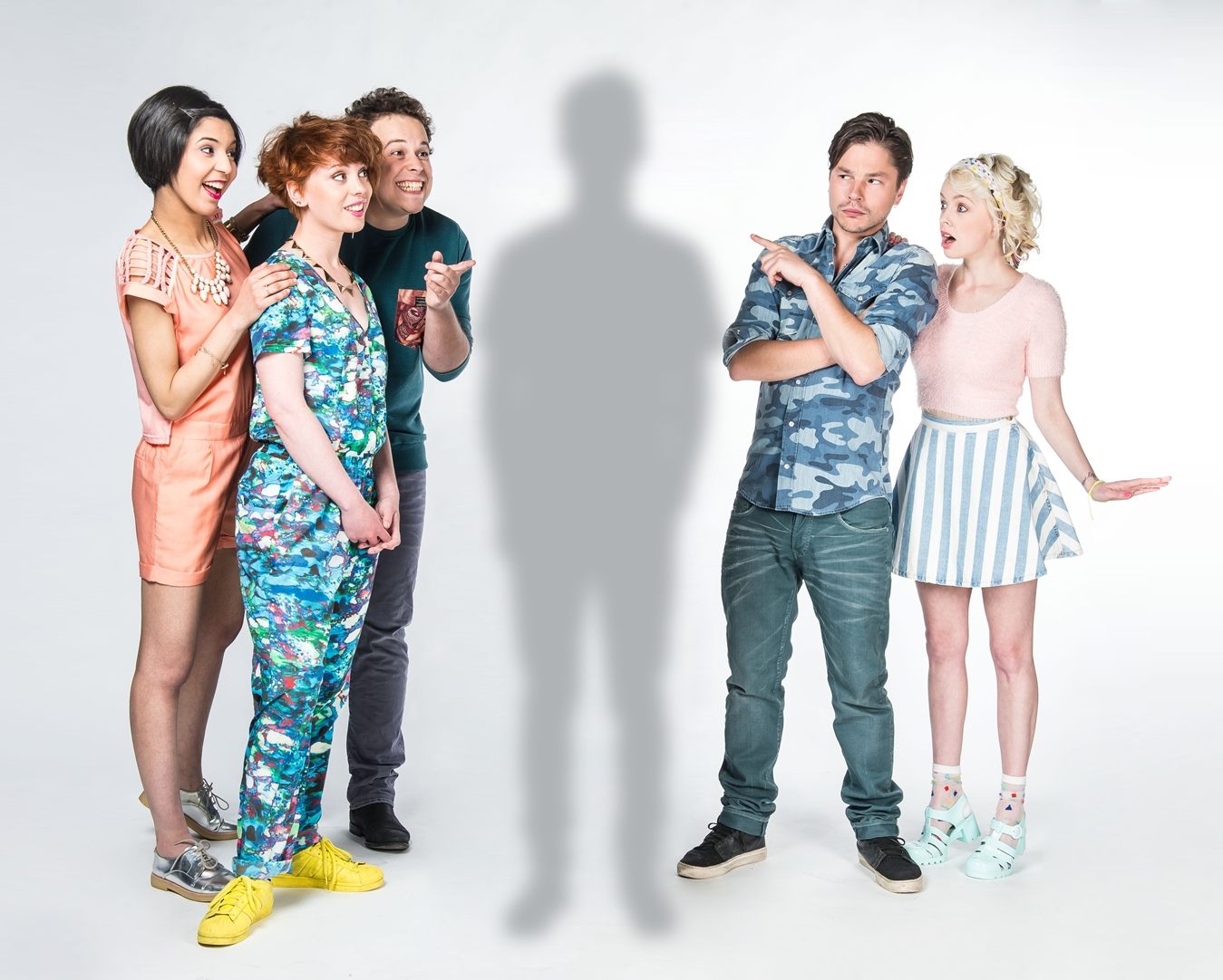 De Ketnet-wrappers : Sarah, Sien, Sander, de nieuwe wrapper, Leonard, Charlotte - (c) VRT - Joost Joossen