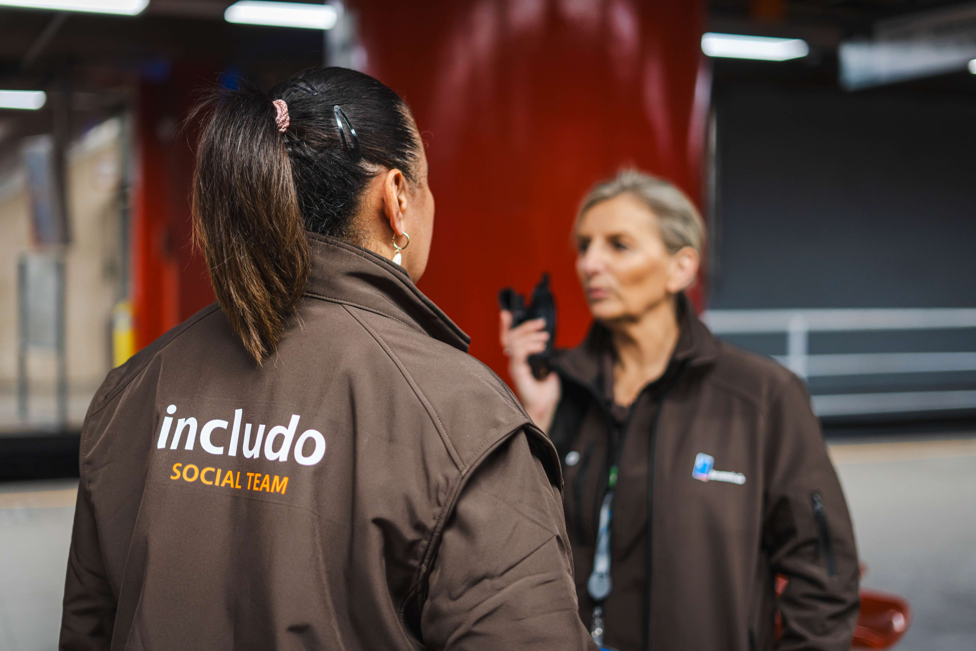 includo : la STIB accompagne 300 sans-abris sur son réseau