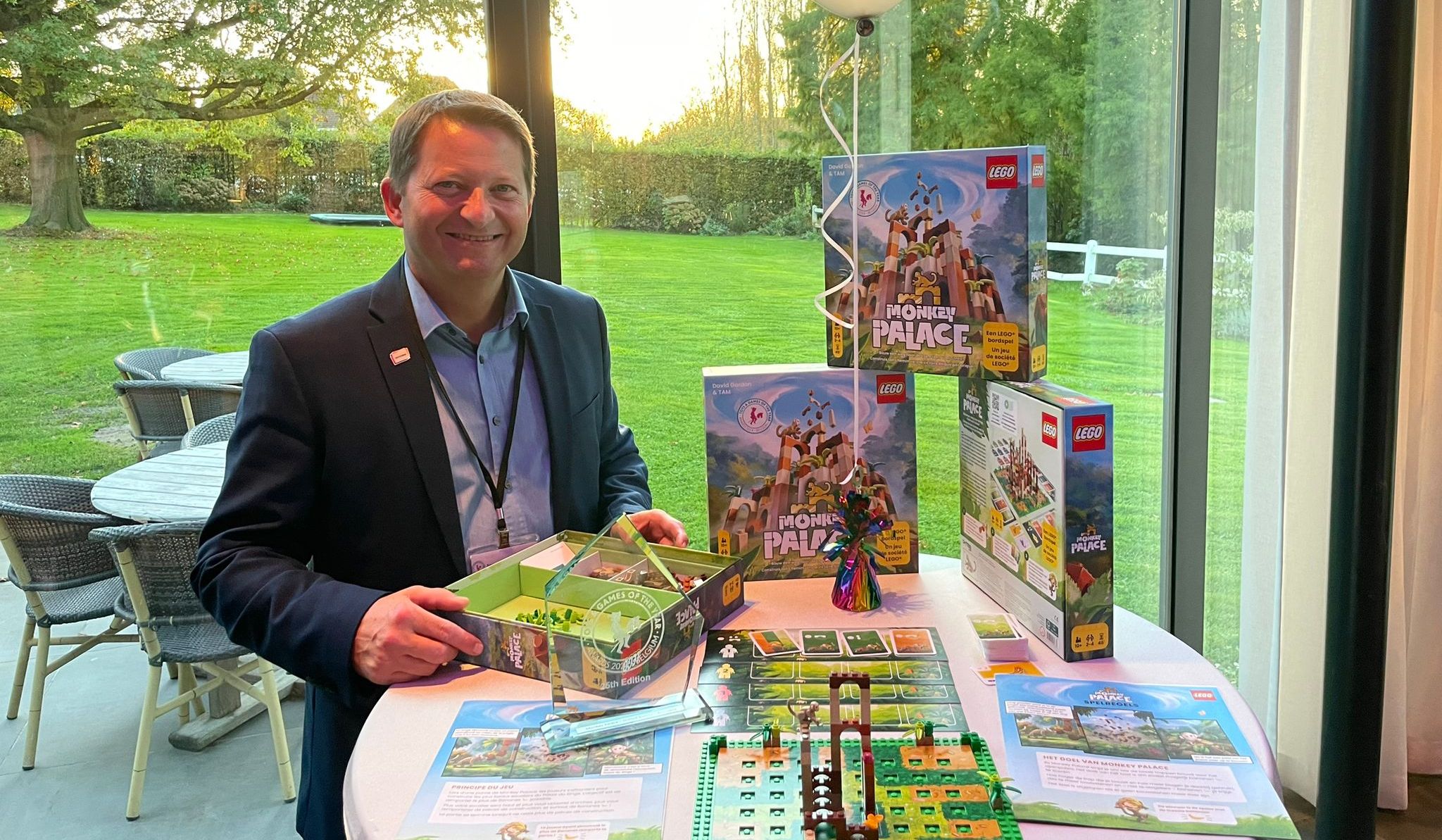 Bert De Smet, directeur Asmodee et le jeu gagnant Monkey Palace ©