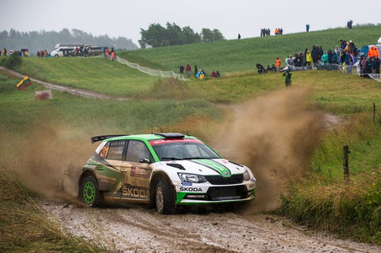 Pontus Tidemand/Jonas Andersson are fighting for valuable championship points in WRC 2 at Rally Poland 2017 driving a ŠKODA FABIA R5