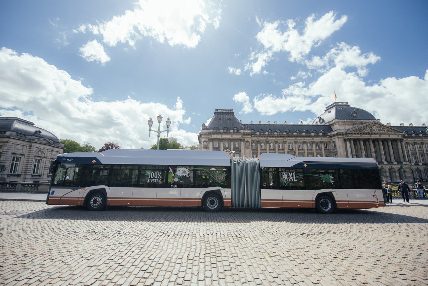 @STIB - Bus électrique articulé