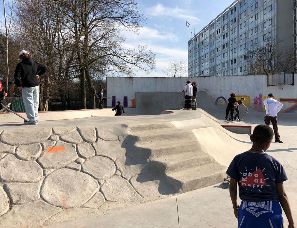 Skaters straks in de wolken door kunstproject Casacourt op Albert Dejongheplein