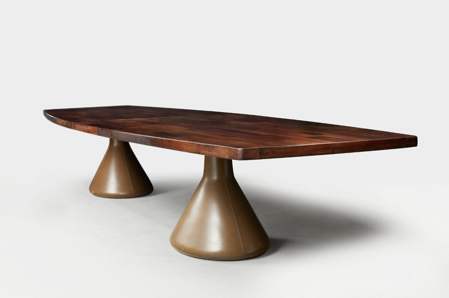 Guanabara Table, 1959 by Jorge Zalszupin at Gokelaere & Robinson. Image courtesy of Gokelaere & Robinson