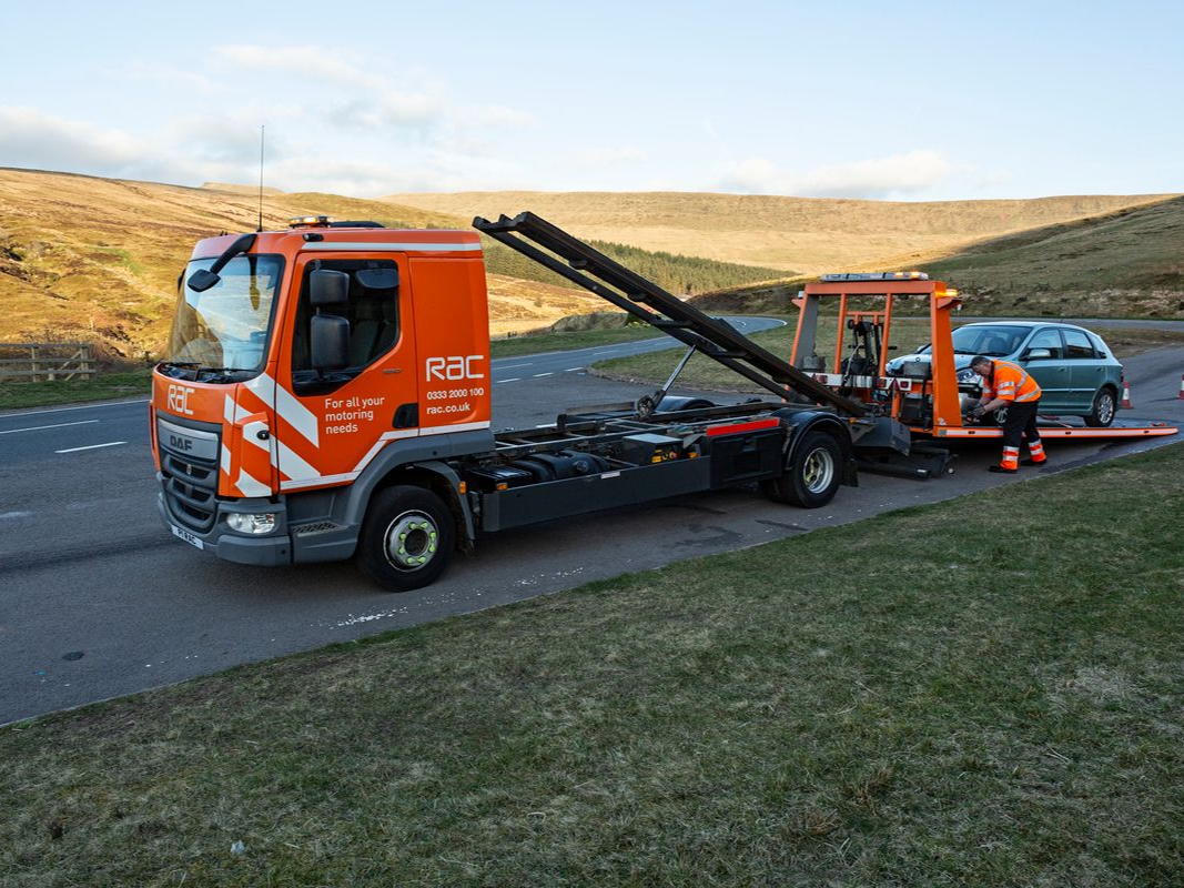 RAC trials HVO to run seven of its HQ-based recovery trucks