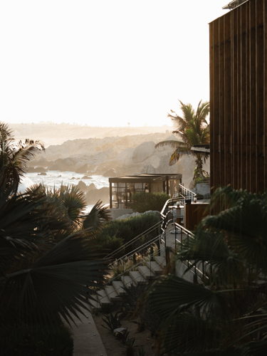 The Ledge - The Cape, a Thompson Hotel