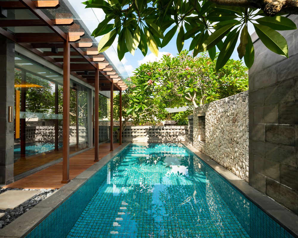 Anantara Uluwatu Bali Resort - Spa Pool & Therapy Room