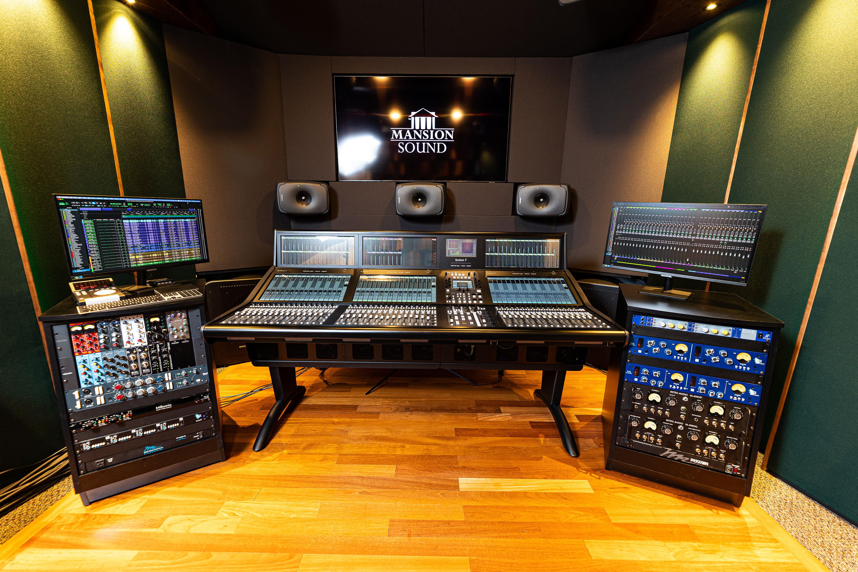 Mansion Sound Studio B. Photo credit: Chris Schmitt Mansion Sound Studio B. Photo credit: Chris Schmitt