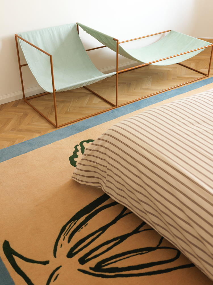 28  Paradis Apartment  © Micha Pycke
