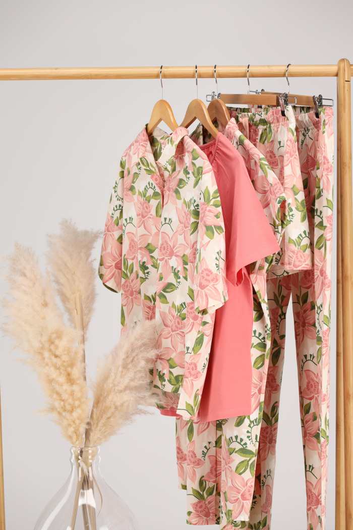 Bel&Bo lance une collection de pyjamas Think Pink pour et par des personnes touchées par un cancer du sein