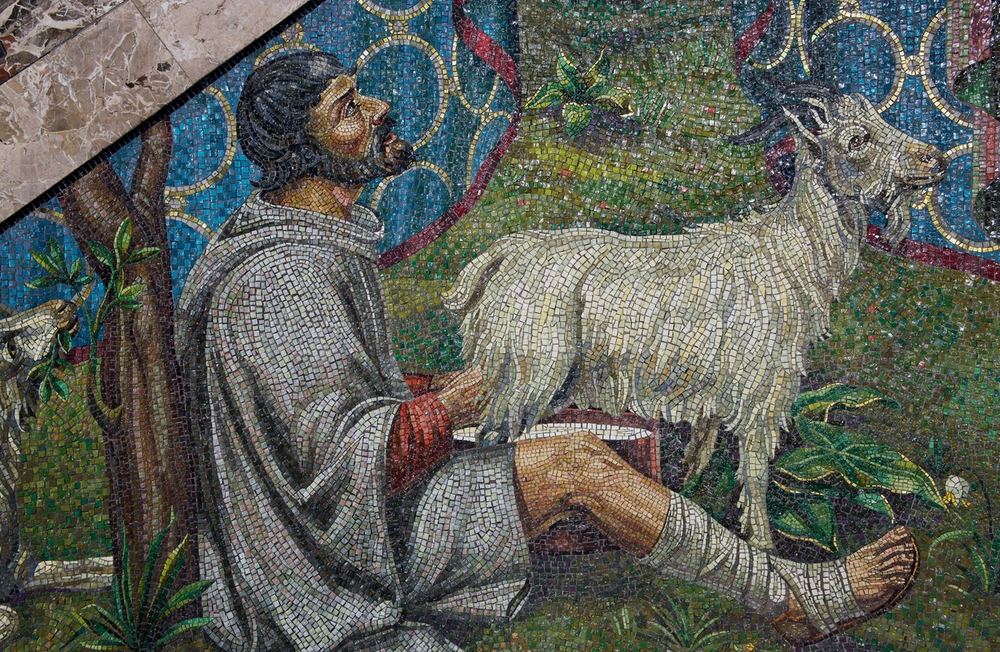 The shepherd symbolizing the Eclogues, detail from the Mosaic reproducing the Frontispiece of the Ambrosian Virgil by Francesco Petrarca, 1930-1931, drawing by Carlo Bocca and Giovanni Buffa, mosaics by Rodolfo Gregorini, copy from the illumination by Simone Martini (1284-1344), 1340, Esedra Hall. AKG6029343 © akg-images / Mondadori Portfolio/Veneranda Biblioteca Ambrosiana/Gianni Cigolini The shepherd symbolizing the Eclogues, detail from the Mosaic reproducing the Frontispiece of the Ambrosian Virgil by Francesco Petrarca, 1930-1931, drawing by Carlo Bocca and Giovanni Buffa, mosaics by Rodolfo Gregorini, copy from the illumination by Simone Martini (1284-1344), 1340, Esedra Hall. AKG6029343 © akg-images / Mondadori Portfolio/Veneranda Biblioteca Ambrosiana/Gianni Cigolini