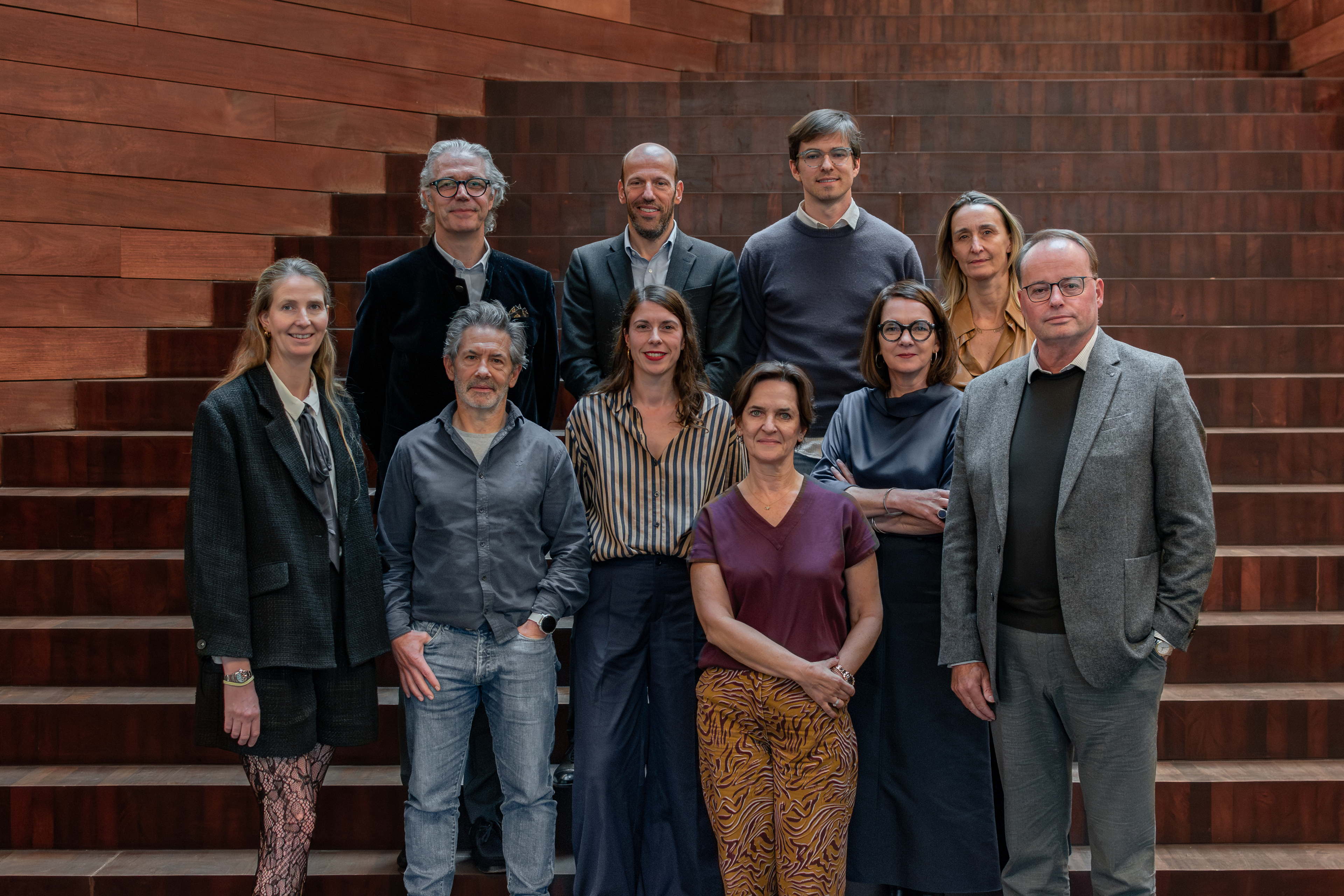 Belgische modebedrijven maken stand van zaken op, 1 jaar na het 'Ghana Charter' voor een eerlijke en duurzame modeketen.