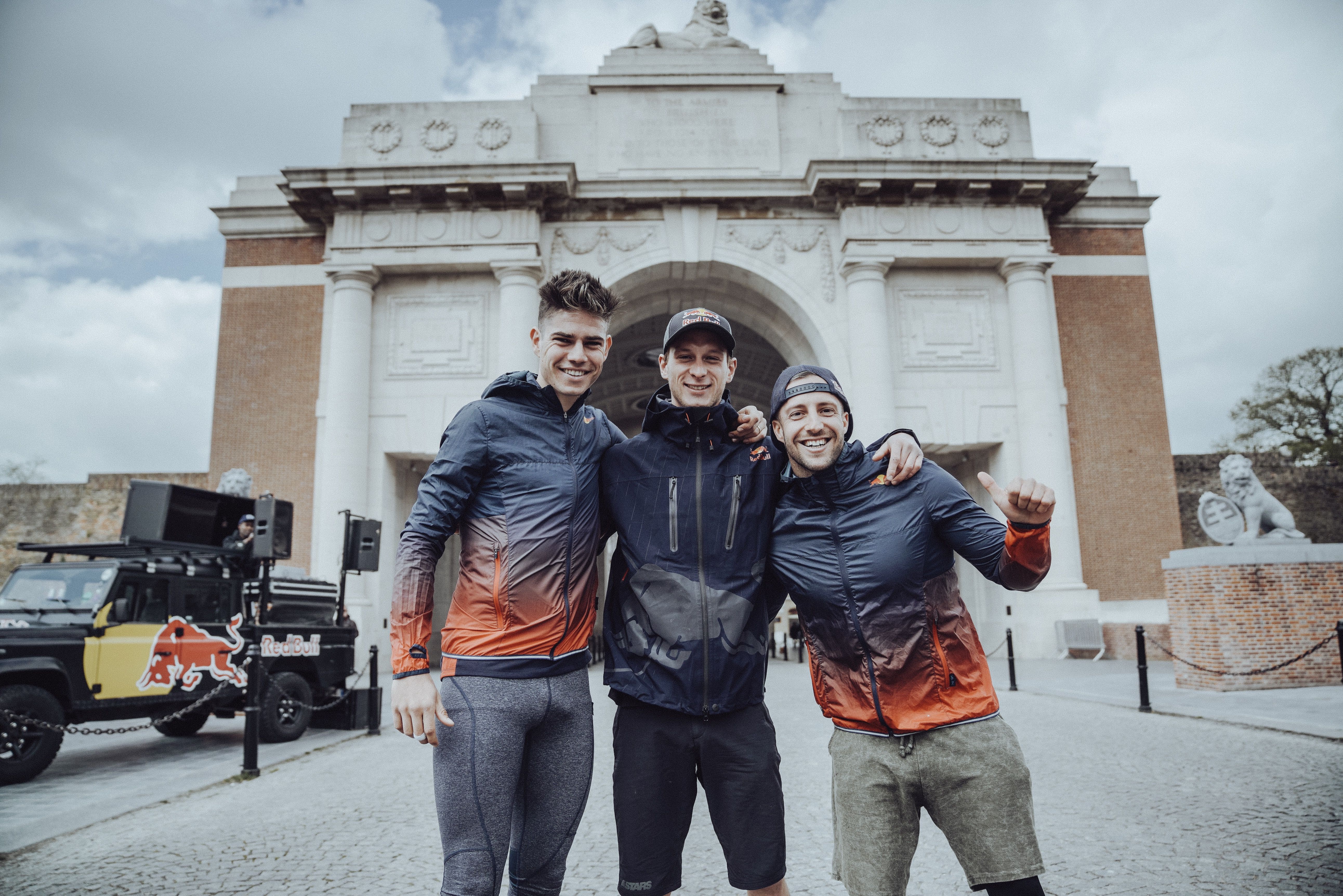 Red Bull Athletes Wout van Aert, Martin Maes et Maxime Richard