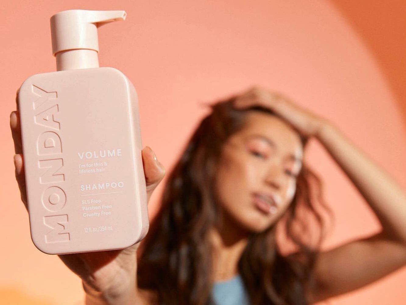  Este año, tu mejor cabello empieza con MONDAY Haircare 