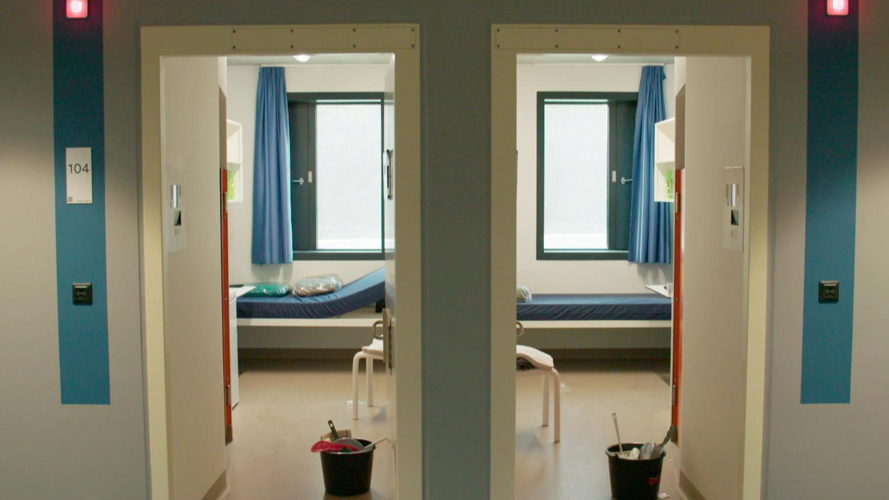 Het dorp achter de muur (c) VRT