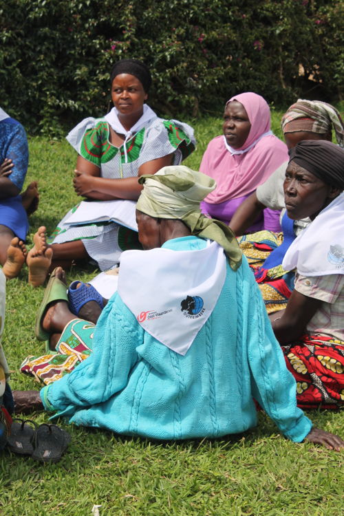 Rwanda: Maandelijkse bijeenkomst van krediet en spaargroepen van vrouwen in Mushishiro begeleid door Duterimbere