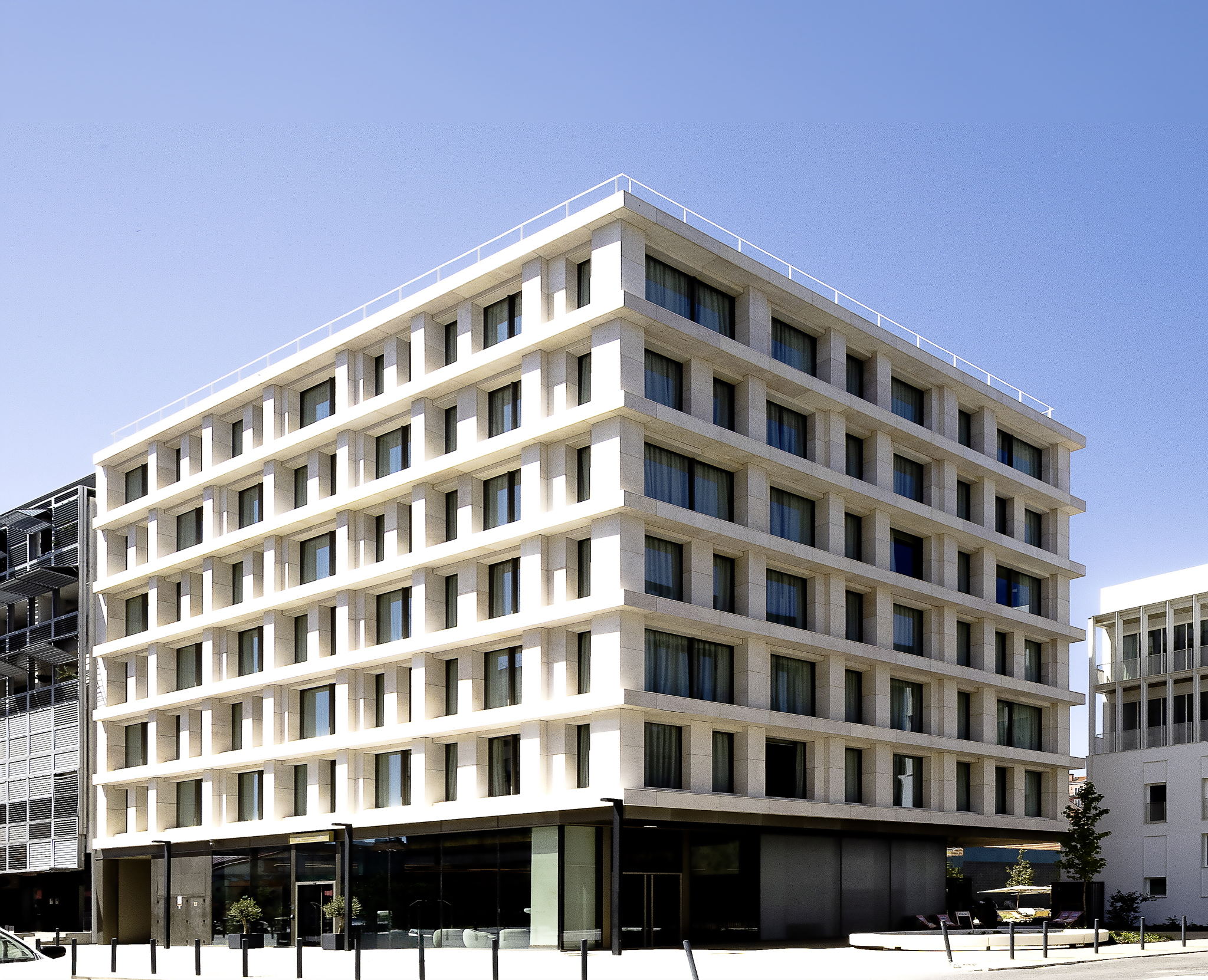 Exterior of the DUO Boavista Lisbon, designed by S+A Architects Exterior of the DUO Boavista Lisbon, designed by S+A Architects