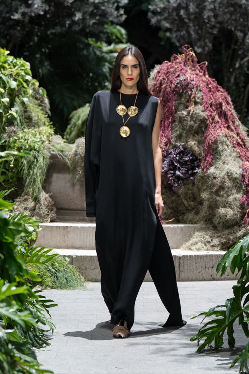 JULIA Y RENATA EN VOLVO FASHION WEEK MÉXICO