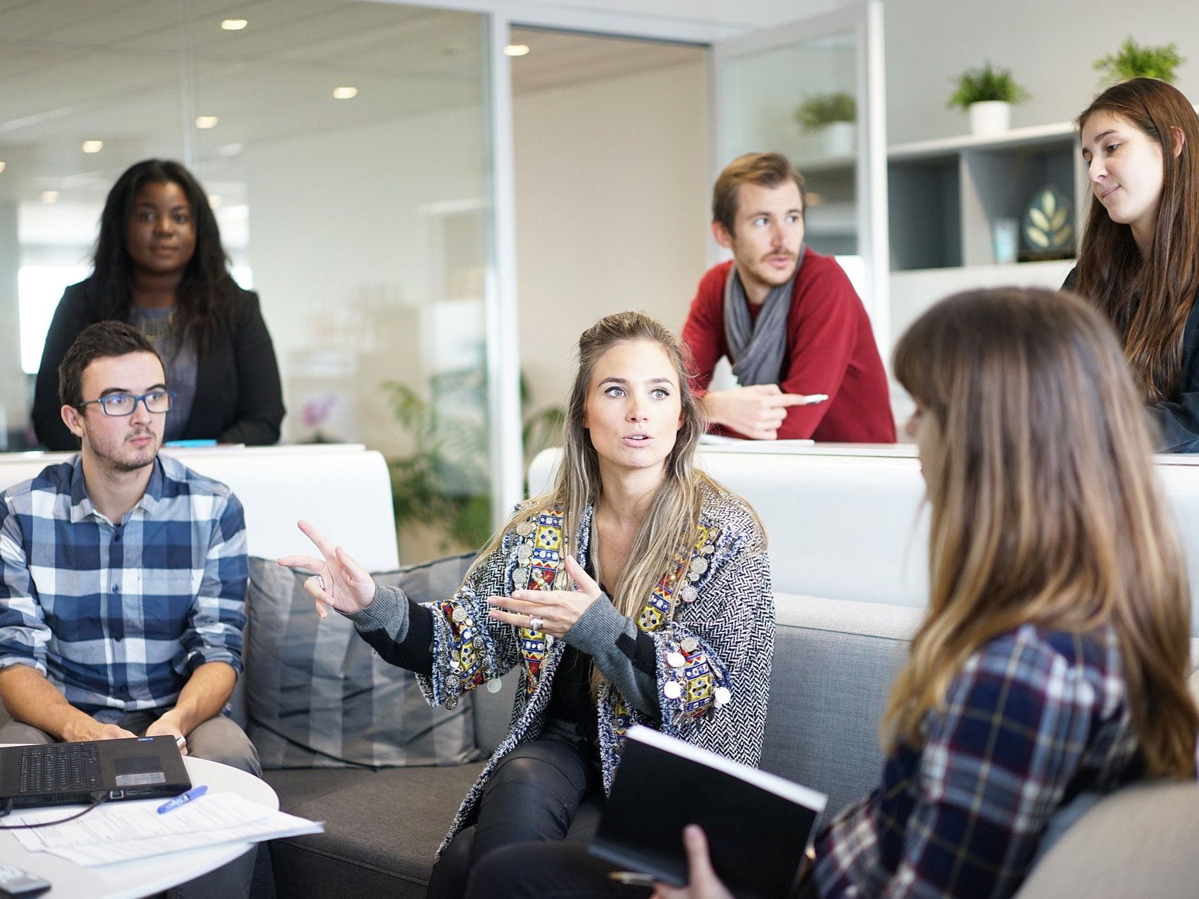 5 preocupaciones de tus empleados para el regreso a la oficina que debes atender