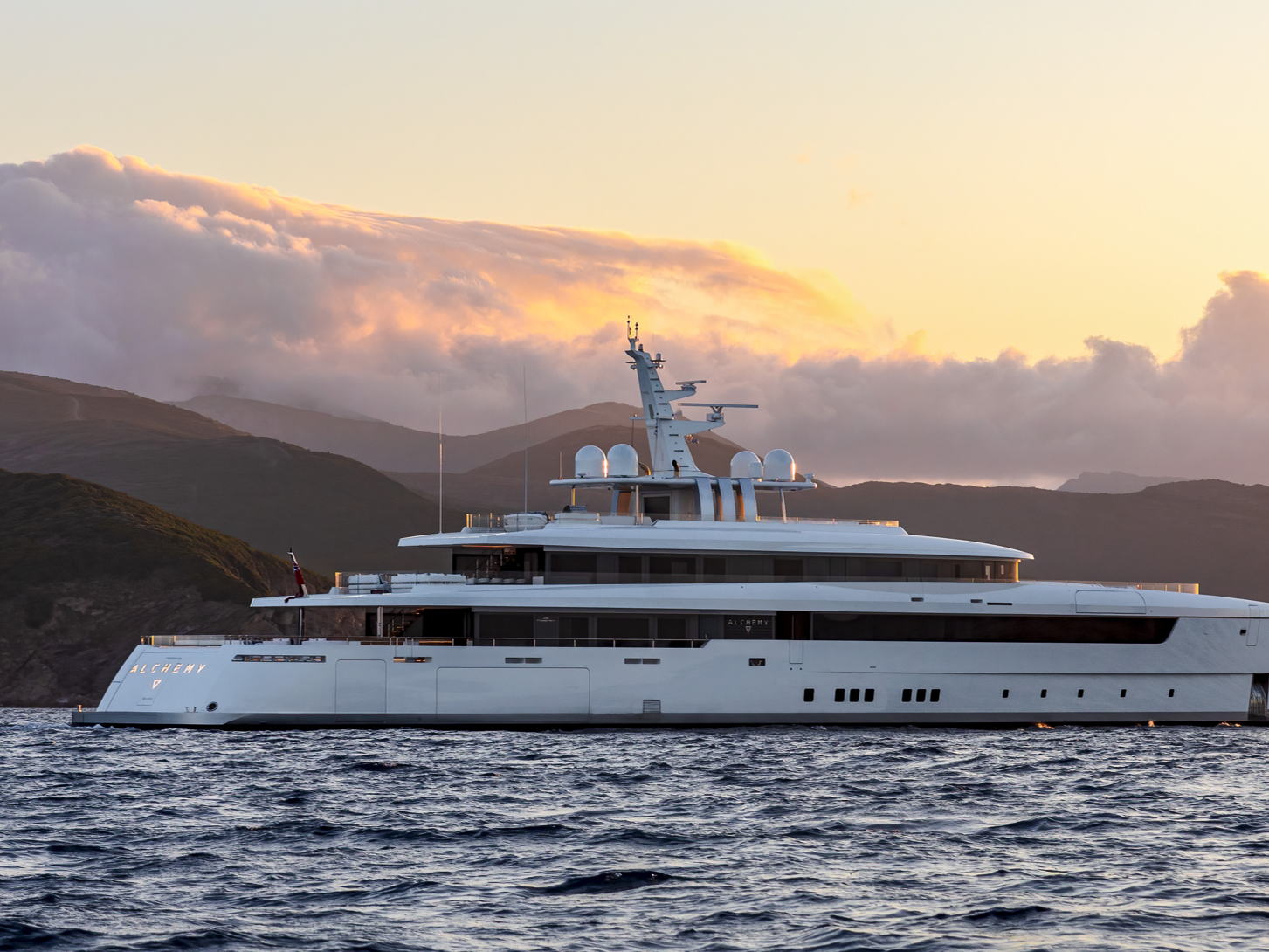 ROSSINAVI TO PARTICIPATE TO THE UPCOMING EDITION OF MONACO YACHT SHOW PRESENTING 66 METRE DIESEL ELECTRIC MOTOR YACHT ALCHEMY