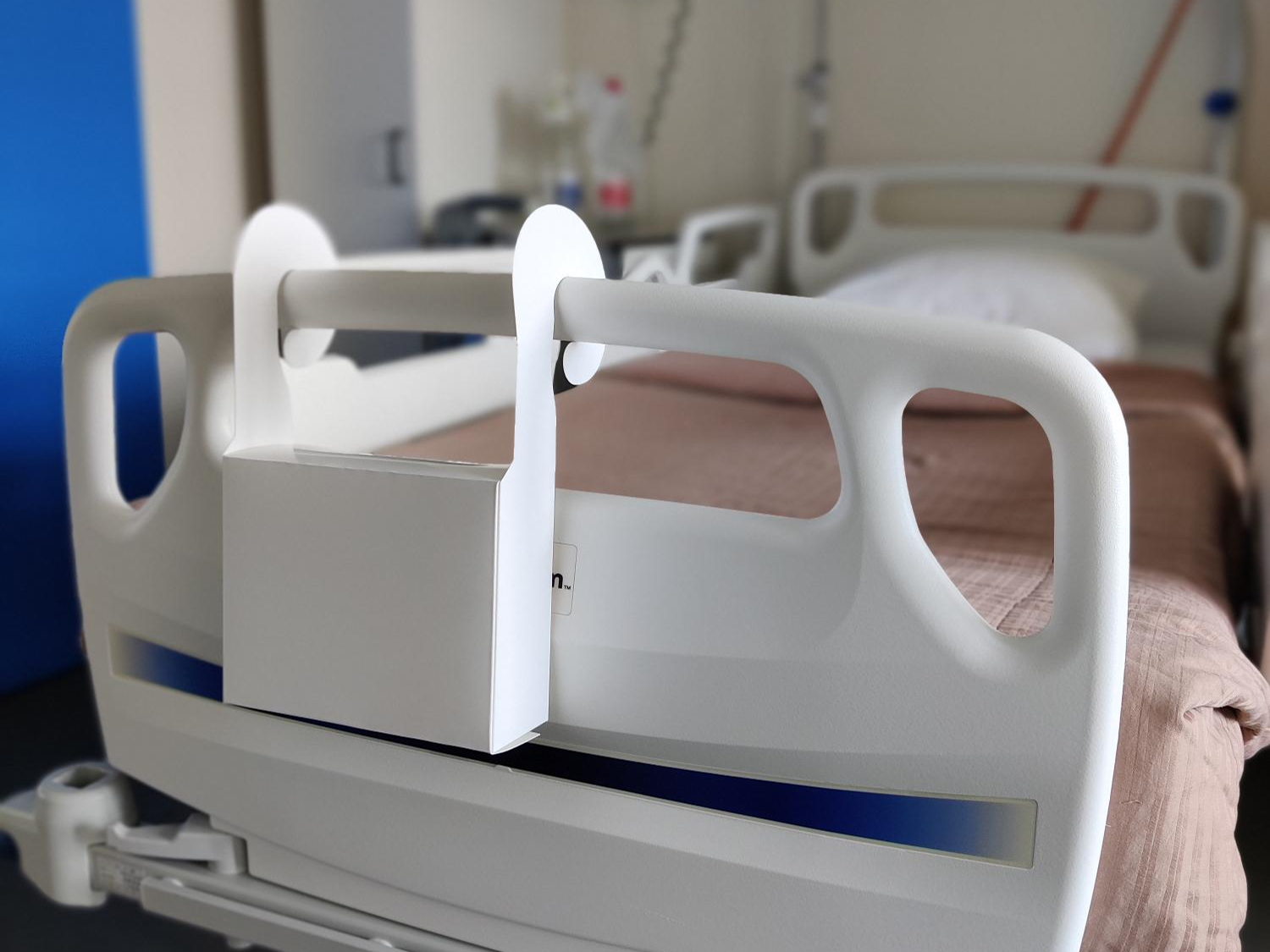 Patiënten ZNA kunnen hoorapparaat, bril en gebitsprothese voortaan bij zich houden tijdens operatie  