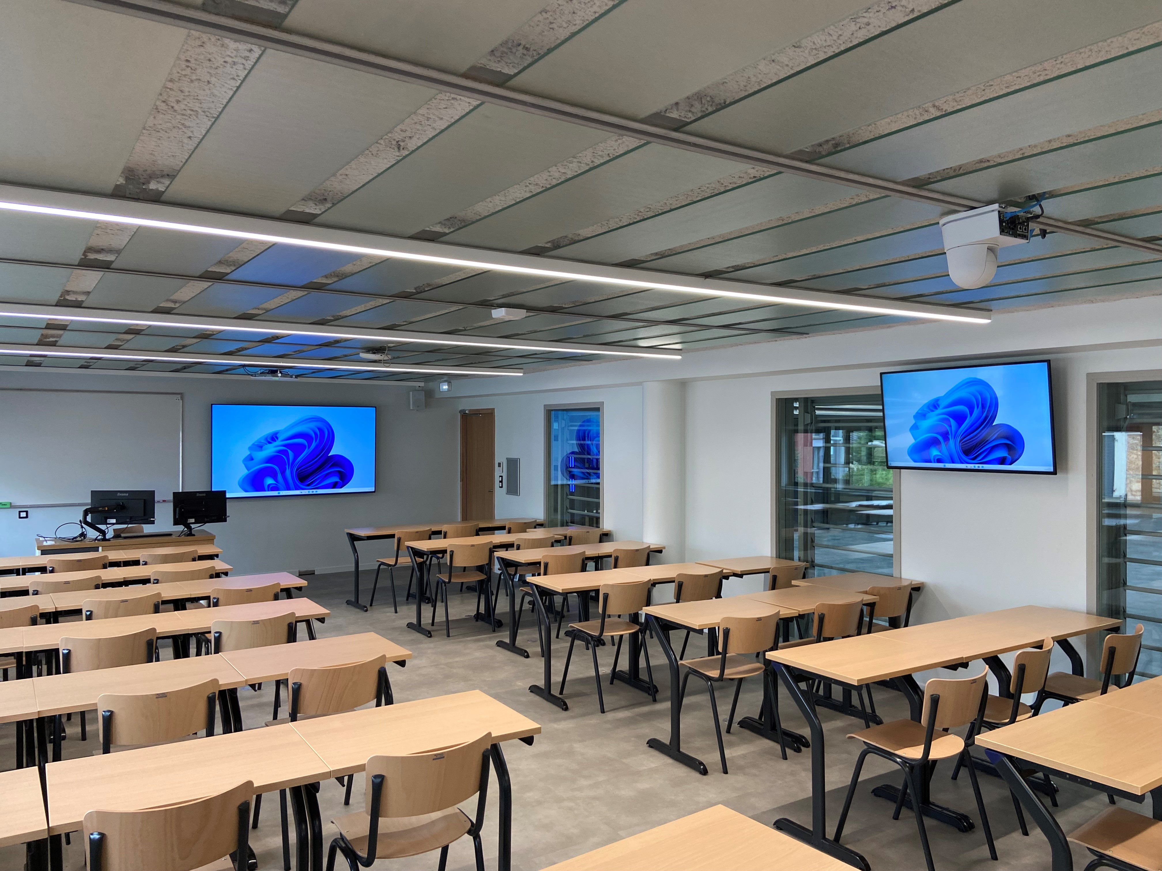 The Université Catholique de Lille chooses Sony to modernise its