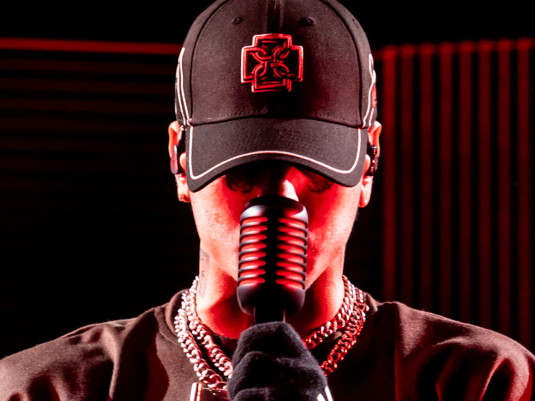 New Era y Duki: La collab que el mercado latino estaba esperando