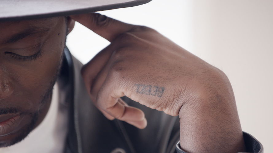 Off the record - Baloji - (c) VRT