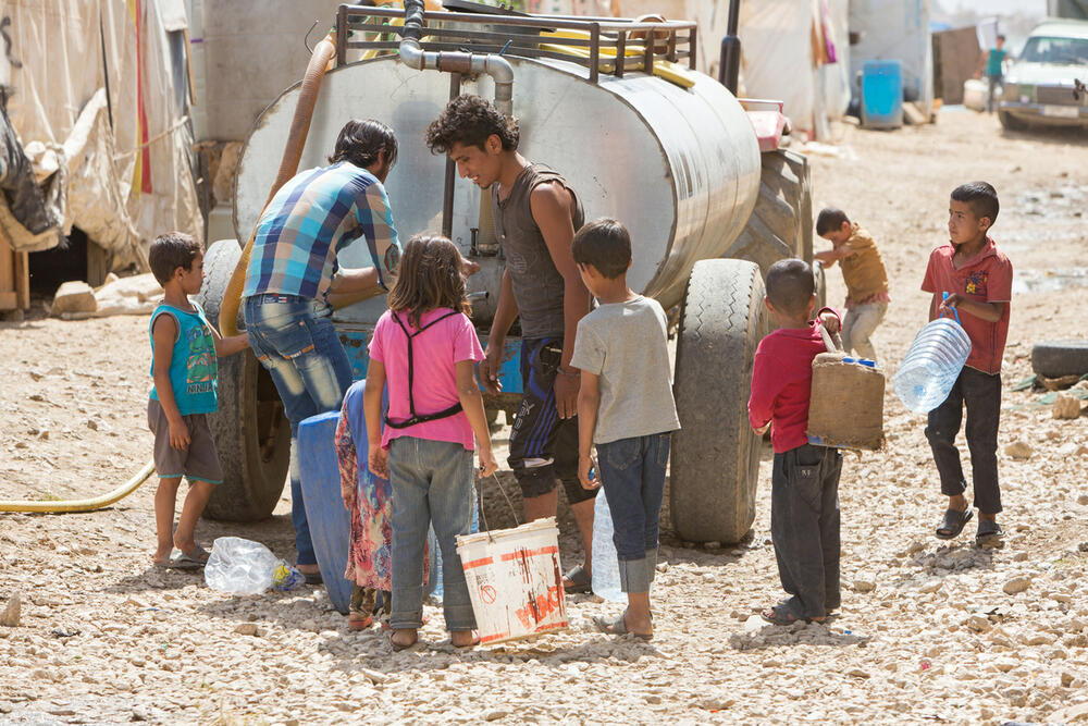 AKG9615198 Bekaa refugee camp 2015 © akg-images / Stefan Trappe 