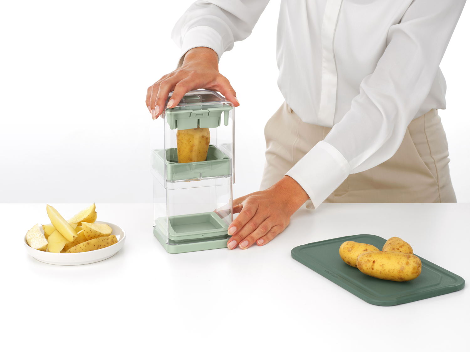 Tasty+ Potato Cutter - Jade Green - 8710755145421 Brabantia_6_NR-40977
