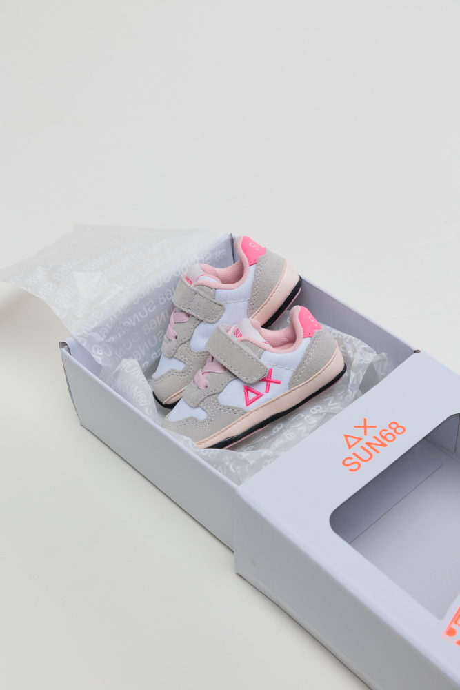 SUN68-newborn-03