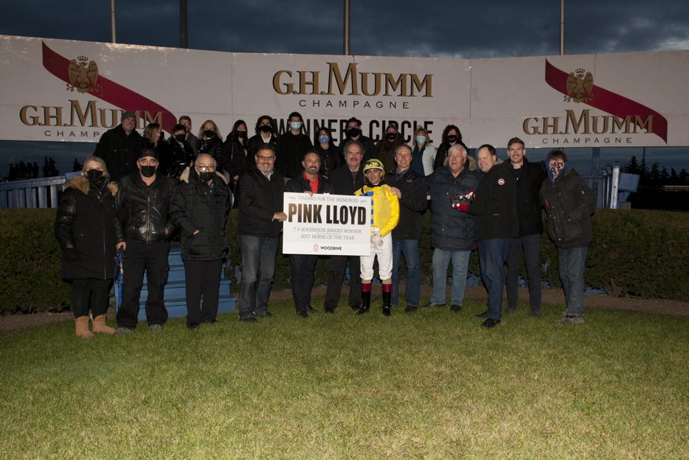 Celebrating an incredible career, the connections of Pink Lloyd join together one last time to honour the great Pink Lloyd. (Michael Burns Photo) Celebrating an incredible career, the connections of Pink Lloyd join together one last time to honour the great Pink Lloyd. (Michael Burns Photo)