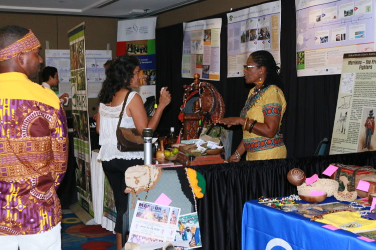 Visitors learn about local biodiversity.