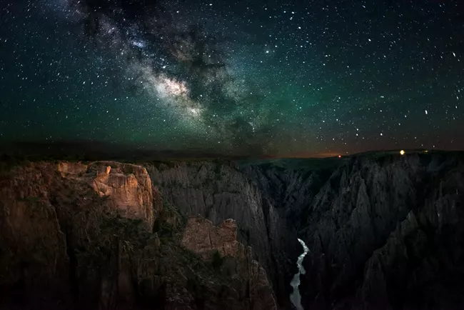 Noches iluminadas: los mejores lugares para observar estrellas en Estados Unidos