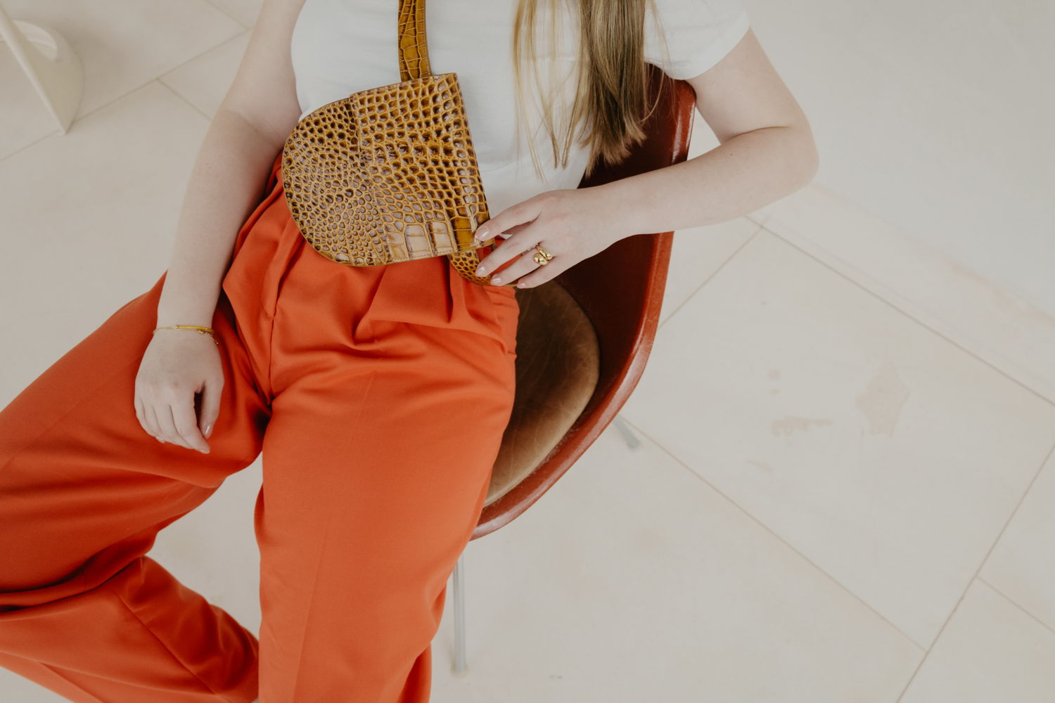 Mieke Dierckx_Belt Bag walnut croco €365
