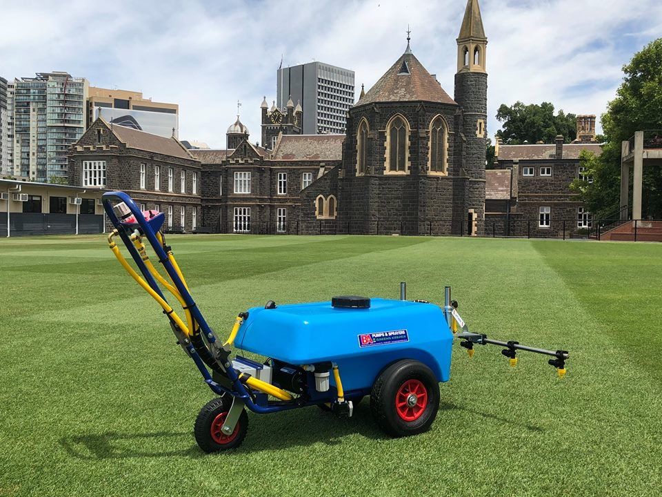 The GK75 Green Keeper Turf Sprayer with 1.5 Metre Boom is perfect for use on sensitive turf areas such as golf and bowling greens. Includes fully draining tank sump and agitator.