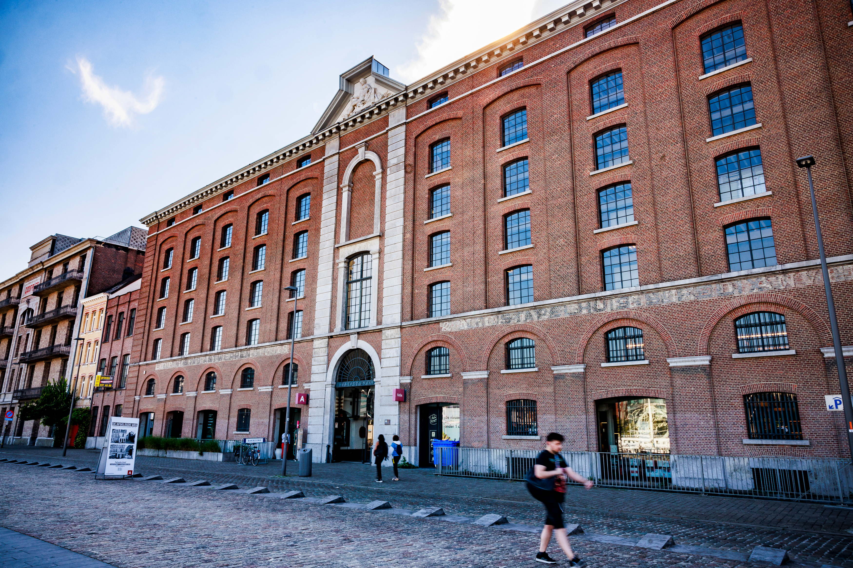 Sint-Felixpakhuis © Victoriano Moreno