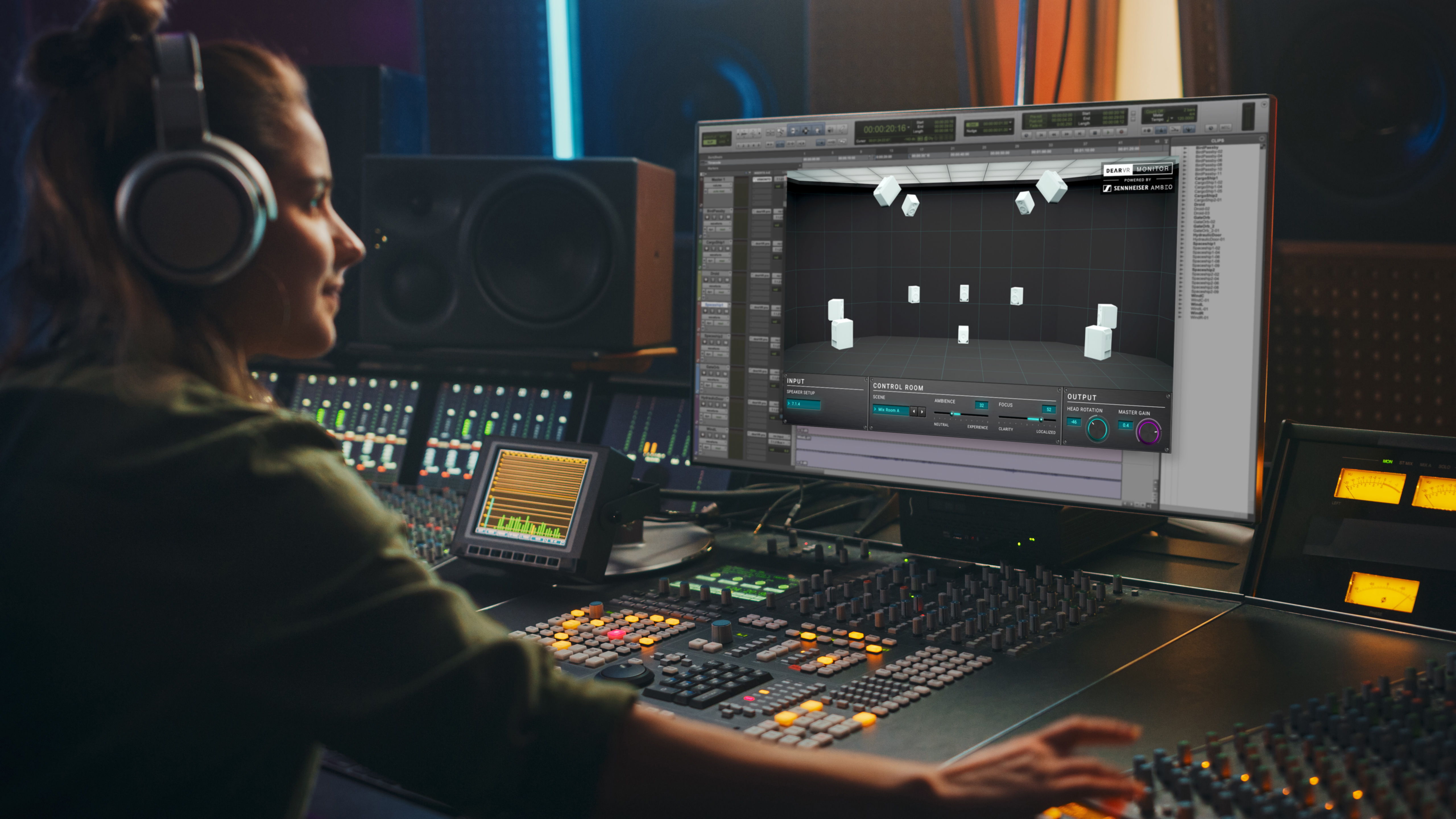 No acoustical room treatment or complex loudspeaker setups required: dearVR MONITOR offers you the ideal control room for easy headphone monitoring of 32 common loudspeaker setups
