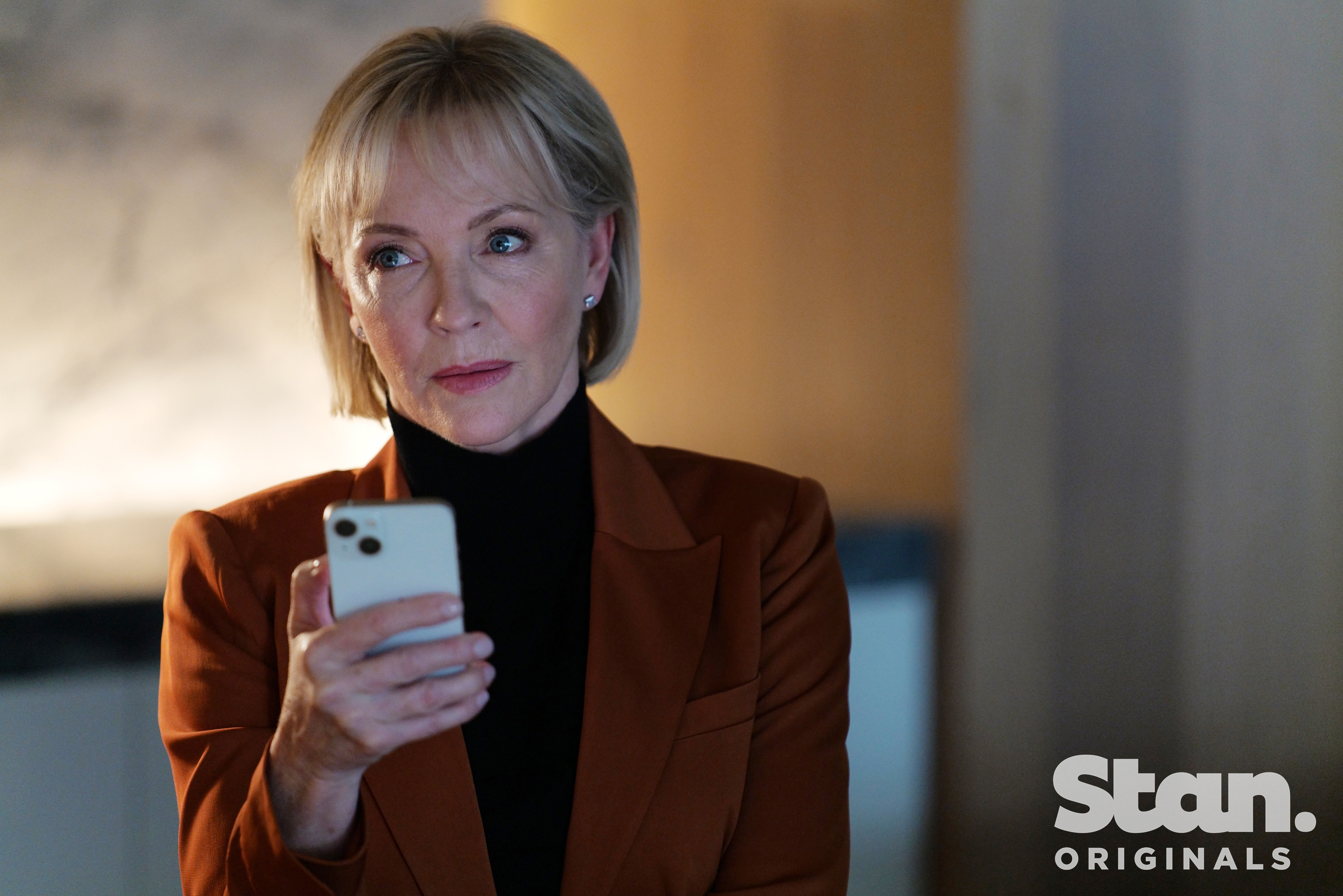 Rebecca Gibney as Abi Quinn Rebecca Gibney as Abi Quinn